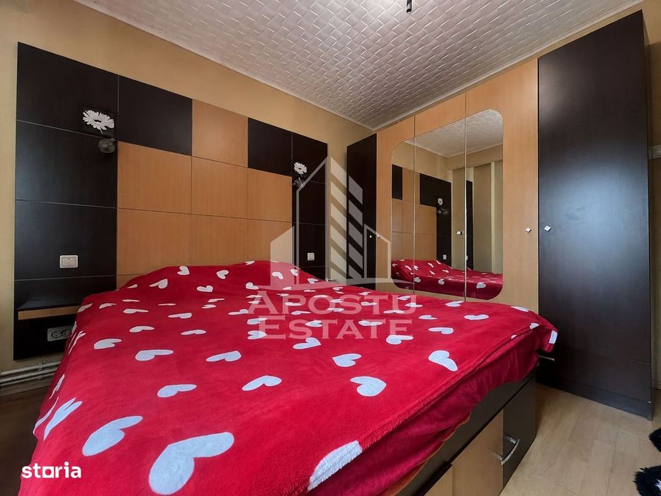 Apartament 4 camere, zona Confectii