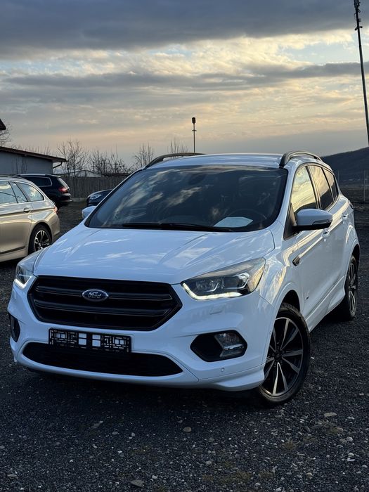 Ford Kuga | 2017 | 2.0d | 4x4 | stline | garantie | rate | parc auto |