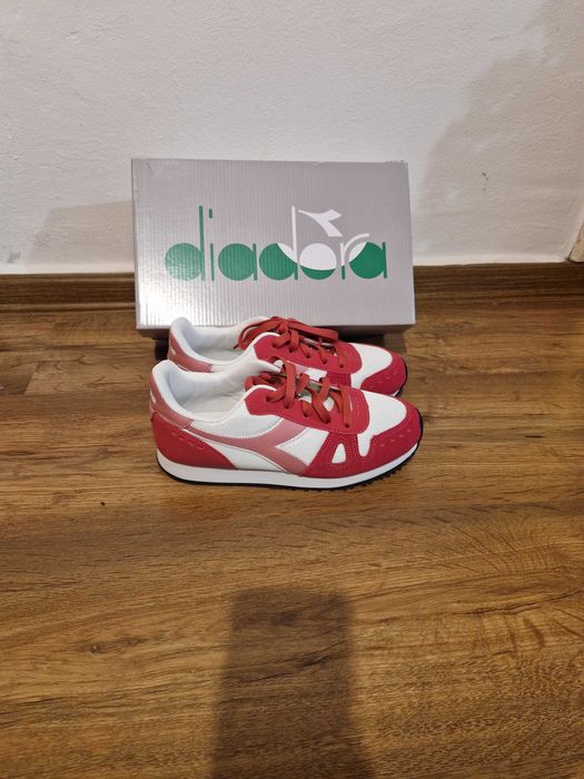 Diadora Маратонки нови