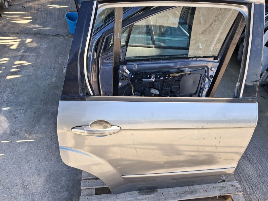Врата Ford S-Max 2010г.