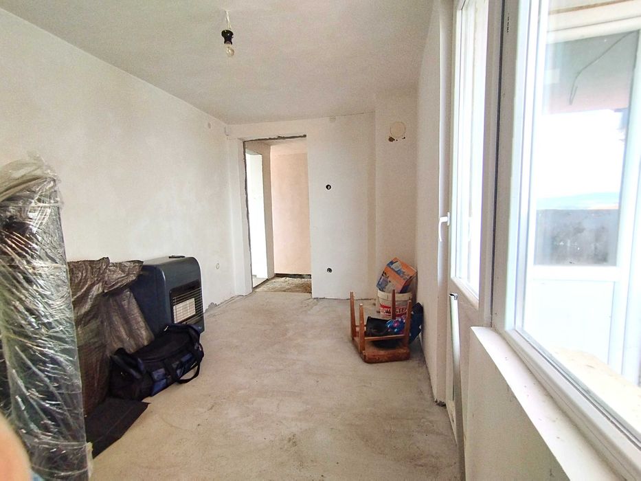 Продава се Къща в Перник, Изток - 82 кв.м за 809 €/кв.м - Снимка #16