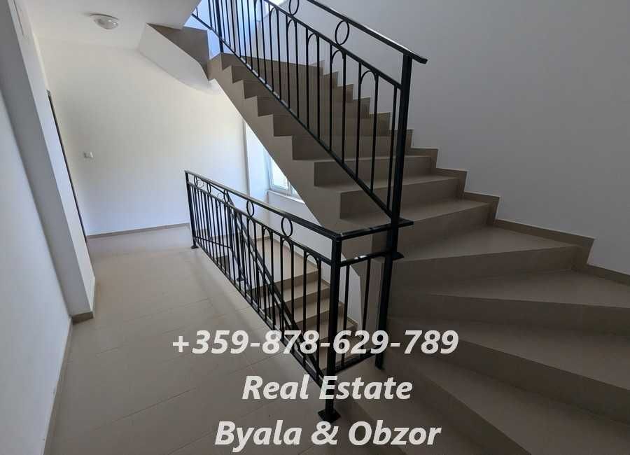 Продава се Едностаен апартамент в Бяла - 34 кв.м за 1236 €/кв.м - Снимка #1