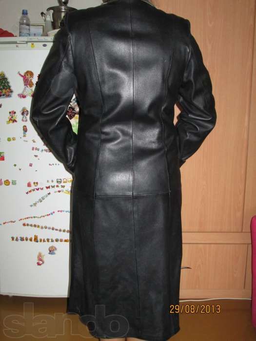 кожаный плащ с норкой