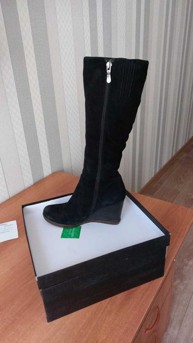 Сапоги замшевые, молодежные. Размер 36