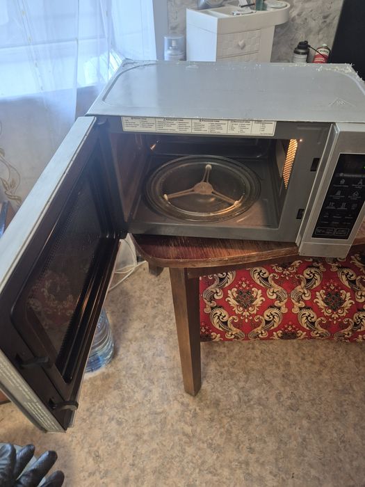 Продам микроволновку