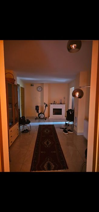 Vand apartament parter barlad