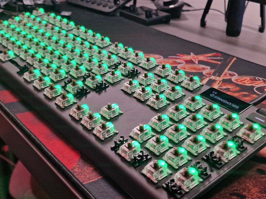 Геймърска Механична Клавиатура Steelseries Apex 7 [Brown Switches]
