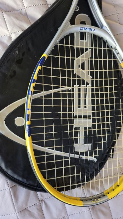 Rachetă tenis HEAD Titanium 1000 + Husă originală inclusă