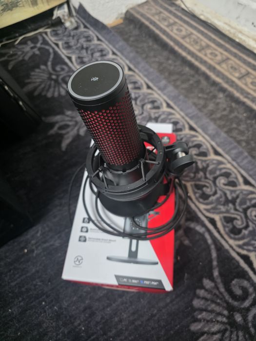 Microfon HyperX QuadCast II, doar testat.