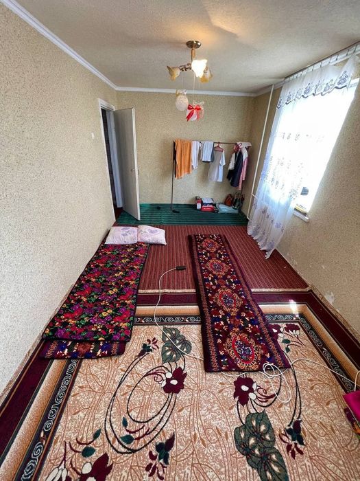 1 хонали сотилади Кора Камыш 2/4 Тансикбой бозор каршиси