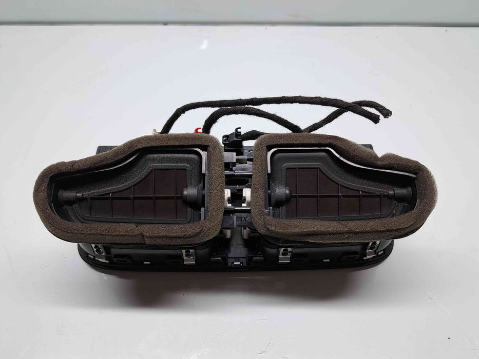 Grila aerisire centrala Volkswagen Polo (6R) [Fabr 2009-2016] 6RF8197