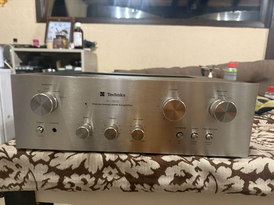 Technics su-7200