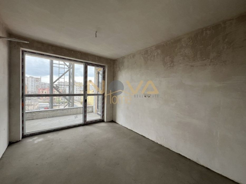 Продава се Двустаен апартамент в Варна, Кайсиева градина - 63 кв.м за 1004 €/кв.м - Снимка #5