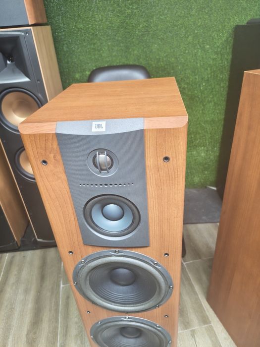 Тонколони JBL LX-2005 Brown cherry