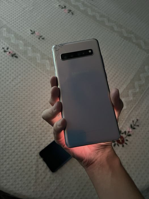 Samsung s10 5G 8/256 gb