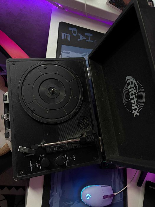 Виниловый проигрыватель Ritmix LP-120B