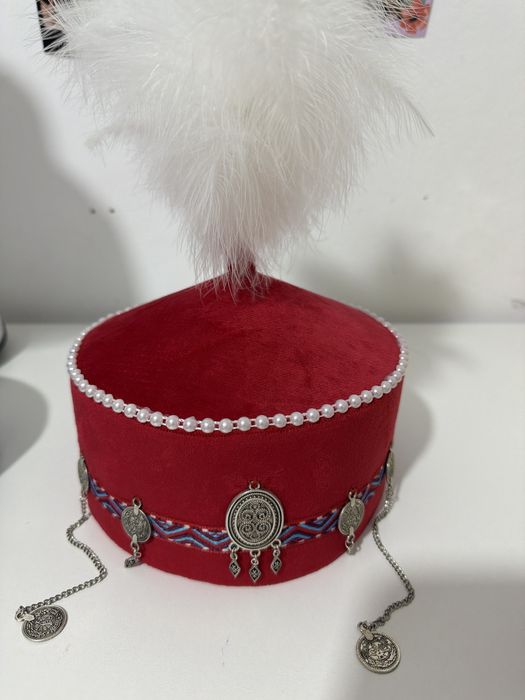 Продам тақия в хорошем состоянии.