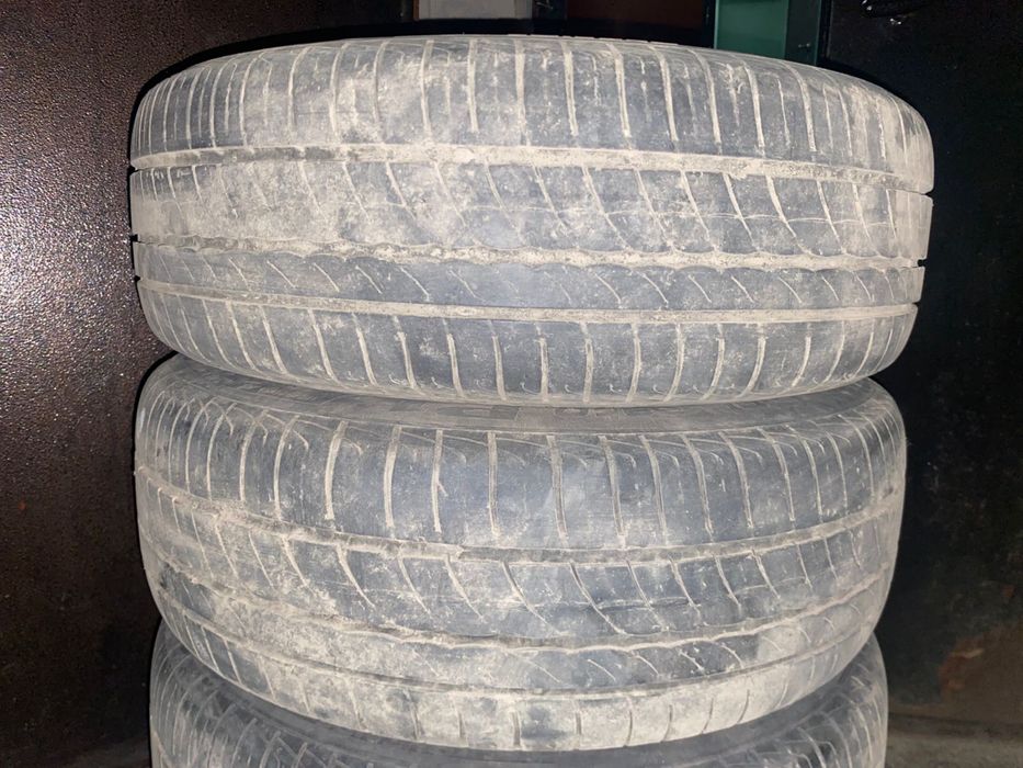 R15 летние шины Pirelli