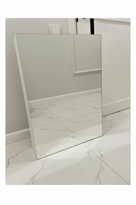 Шкаф с зеркалом белый