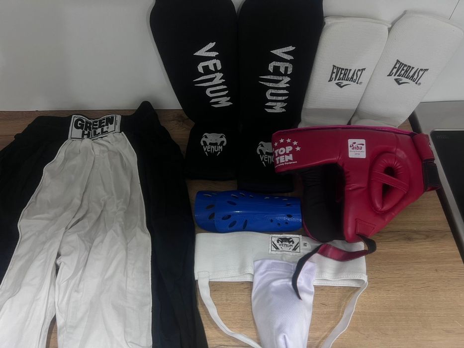 Вещи для спорта срочно