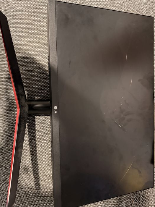 Monitor LG 24MP60G-B 24” IPS – pentru piese (ecran spart)