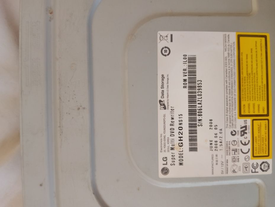 Dvd записвачки за настолен компютър 2 броя по 10 лева всяка