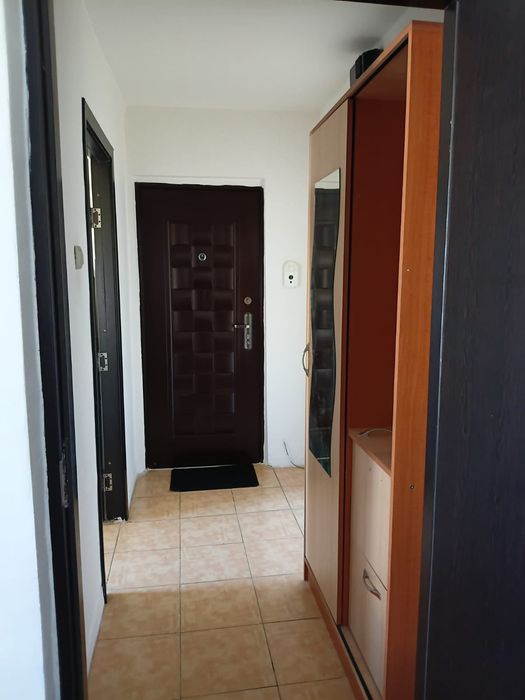 N.Vodă 2 camere mobilat utilat centrala termopan.contract anaf