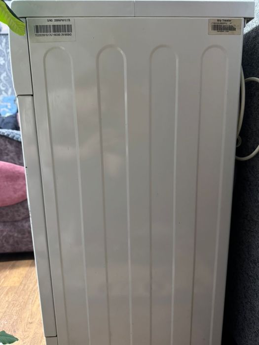 Продам стиральную машину