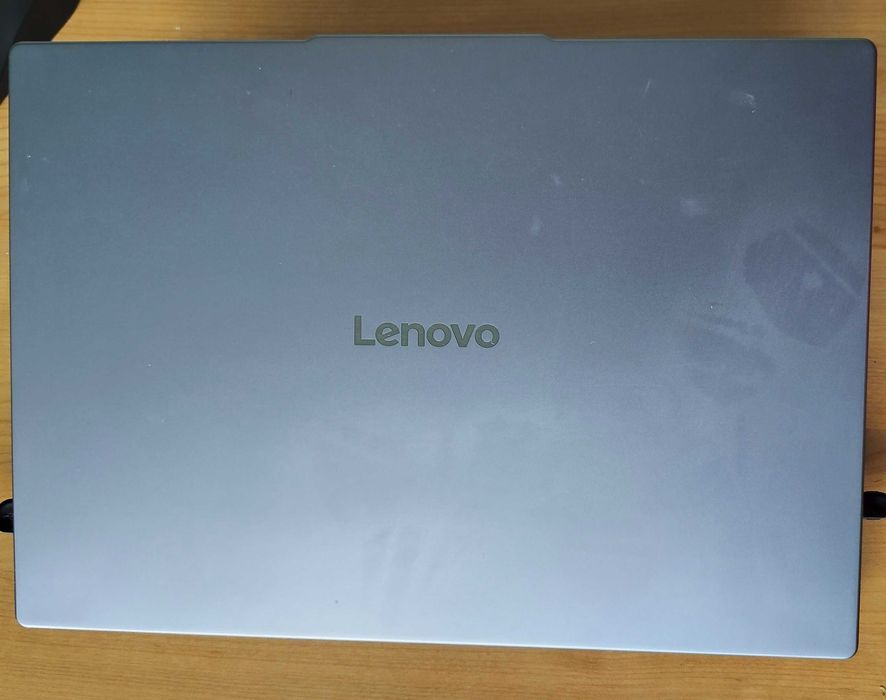LENOVO IP Slim 5 16 16IRH10 1T  32GB ddr5 ram 1 TB ssd    Гаранционен