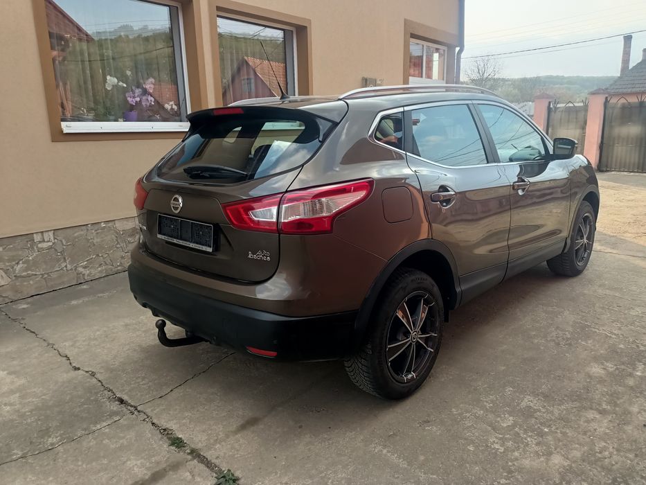 Vând Nissan Qashqai 4x4 2017