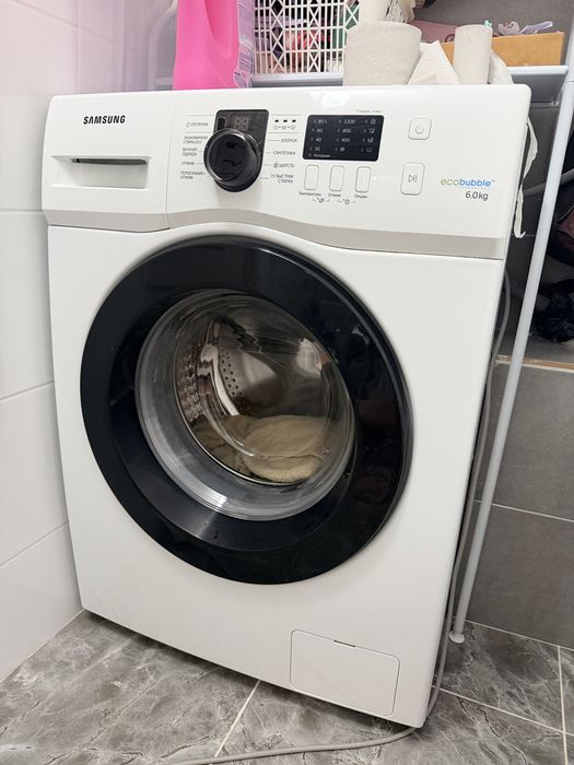 Продам стиральную  машину