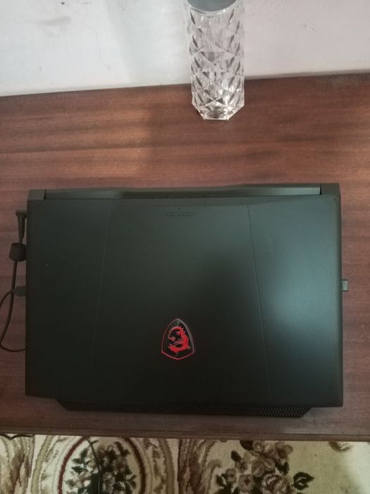 Игровой ноутбук MSI KATANA 17