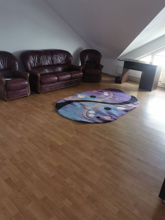 Apartament de închiriat