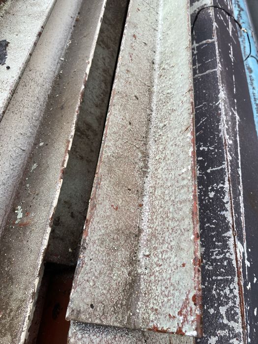 Продам угольник 7 ка