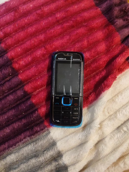 Продам телефоны разные