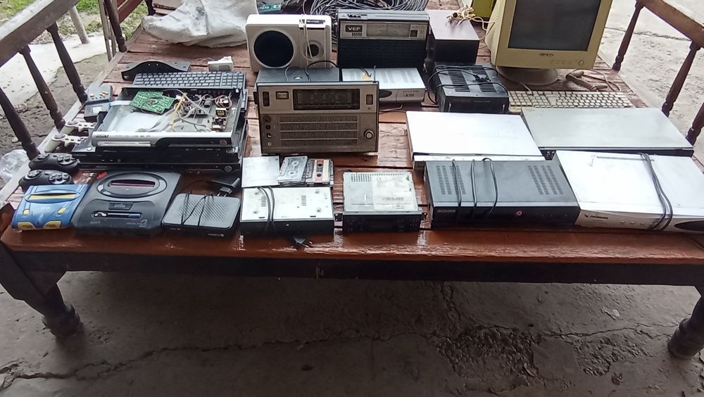 ДВД,тюнер,провод.