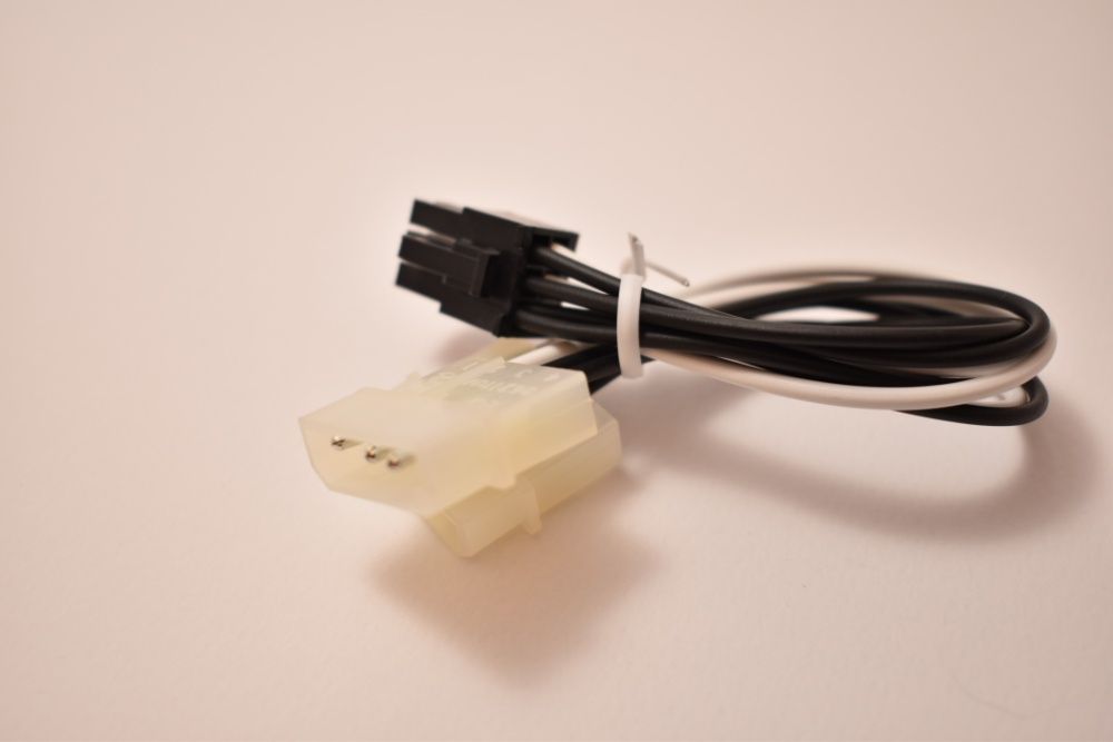 Adaptor placa video, Molex la 6 pini PCI-e