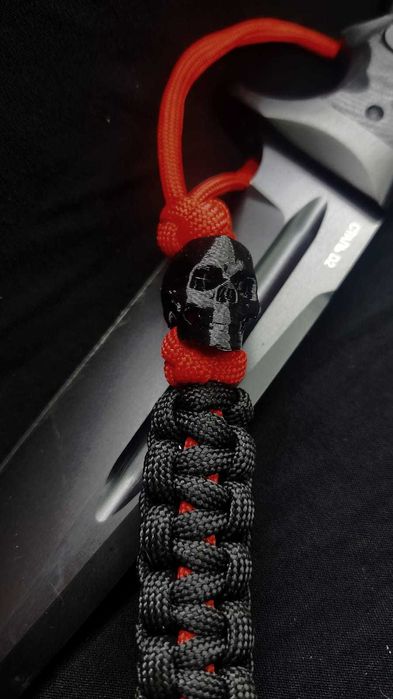 Темляк из паракорда