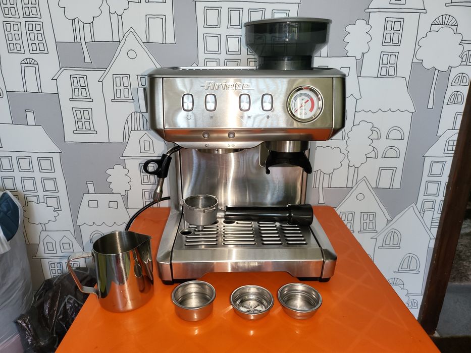 Кафемашина с вградена мелачка Ariete 1313 Metal 15 Bar