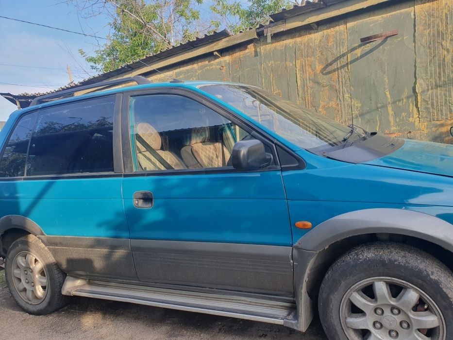 Продам митсубиси RVR