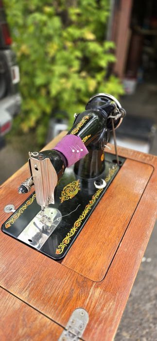 Рабочая швейная машинка