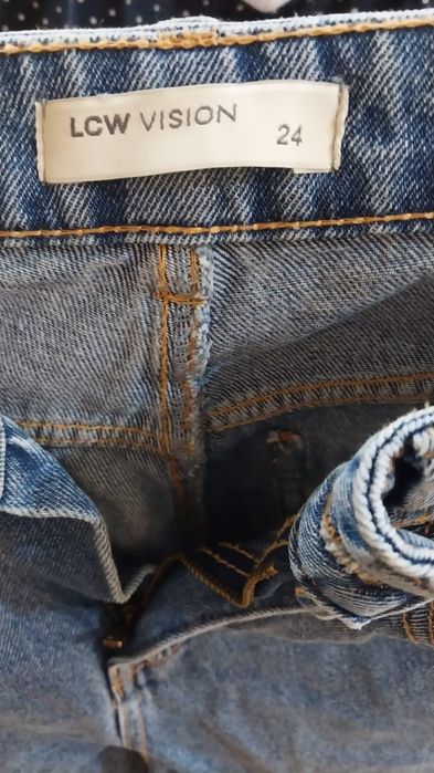 Джинсы для девочки