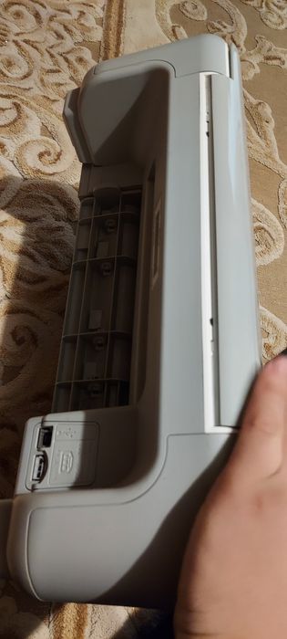 Продам принтер hp