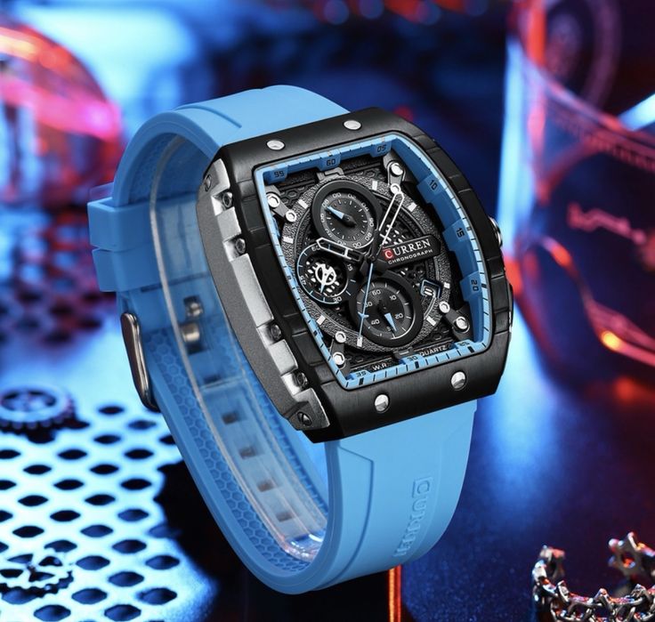 Мъжки елегантен чаковник:Curren Marv