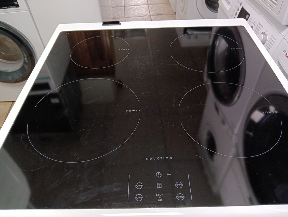 Свободно стояща печка  с индукционни котлони Voss 2 години Гаранция!