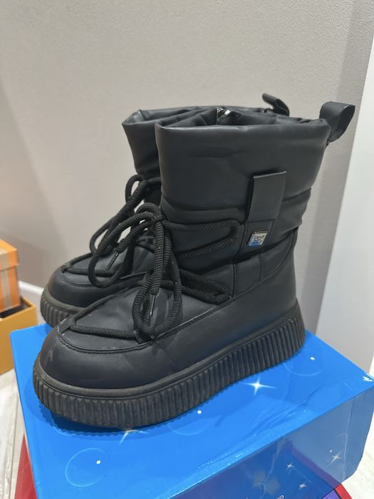 Зимнии дутики для девочки