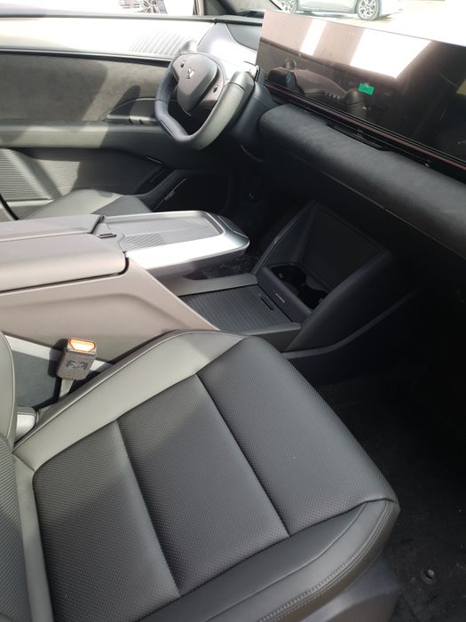 Geely robocar 01. Elektro-600km.