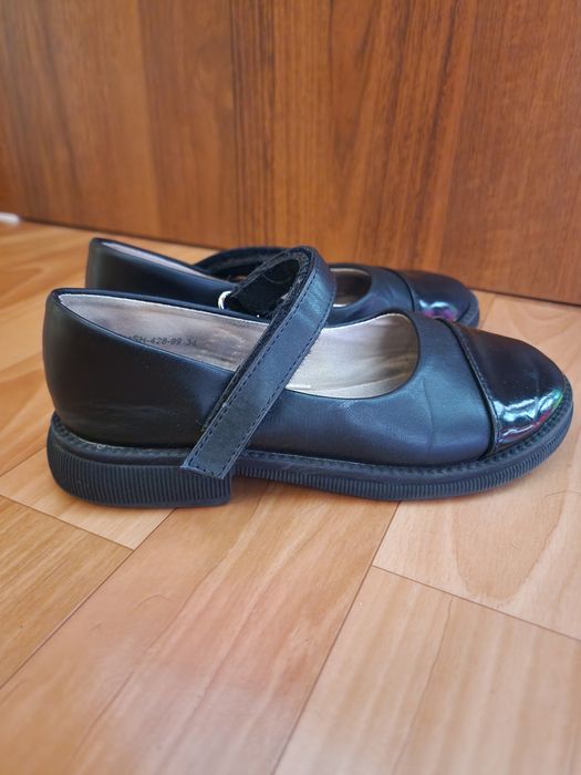 Обувь для школы на девочку