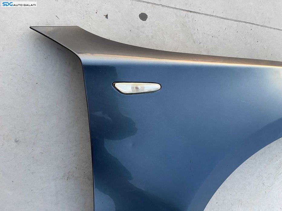 Aripa Dreapta Fata BMW Seria 1 E81 E82 E87 E88 2004 - 2013 Culoare Albastru [Z0186]