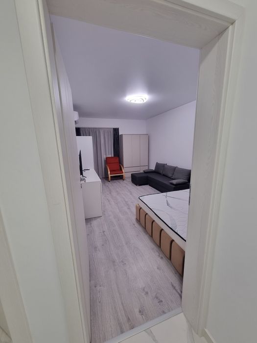 Garsoniera statia metrou Berceni